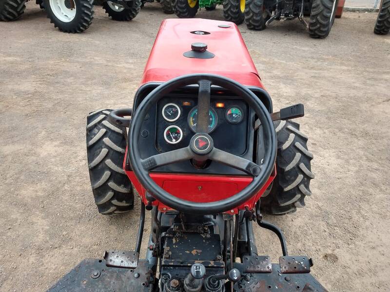 TRATOR MASSEY FERGUSON 265 - FRUTEIRO - 4X4 -  - "VENDIDO" 